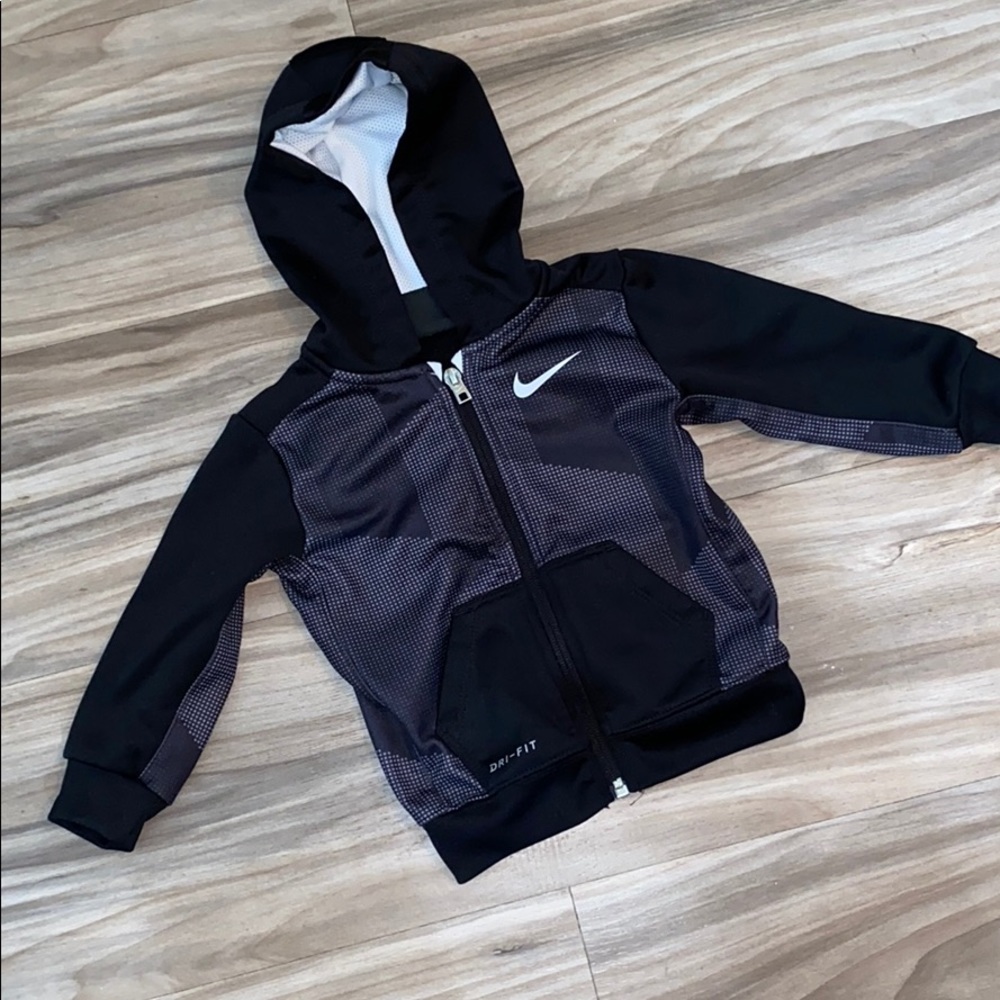 🎉Nike Jacket🎉